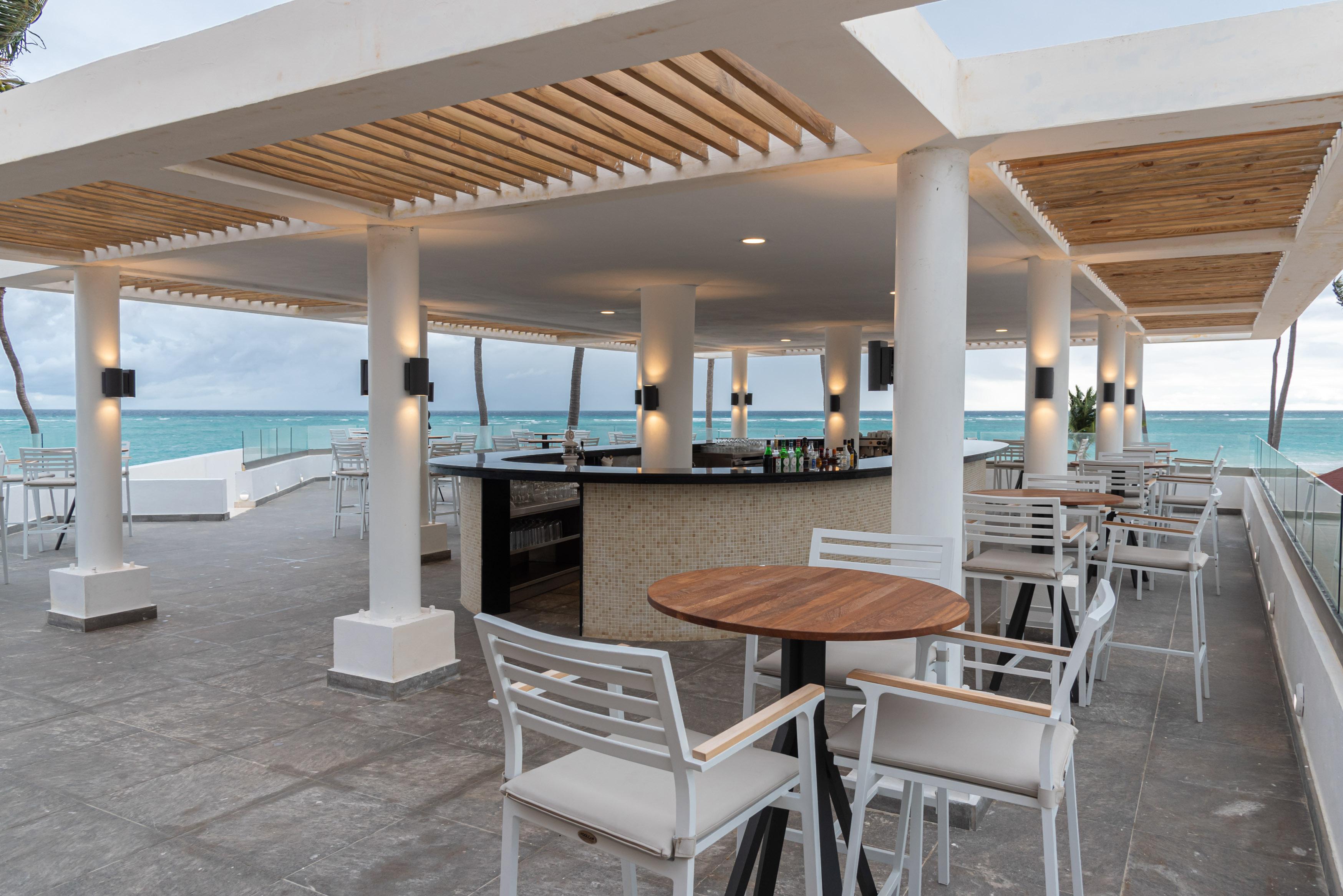 Grand Bavaro Princess (Adults Only) Zewnętrze zdjęcie The beach club